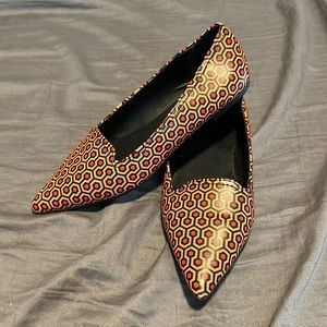 Shining Print Pointed Toe Flats